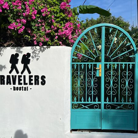 Hostal & Cafe Travelers Сантьяго Екстер'єр фото