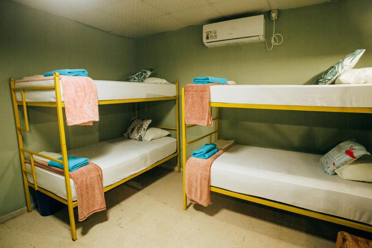 Hostal & Cafe Travelers Сантьяго Екстер'єр фото